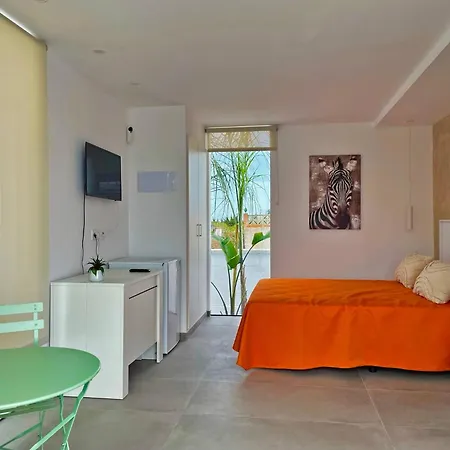 Klandestina - Ole Solutions Apartman Cádiz